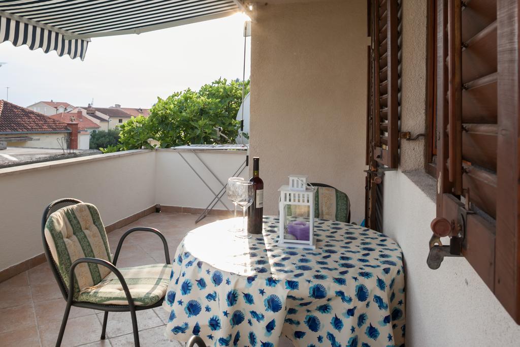 Kornelija 2 Apartment Podgora Cameră foto
