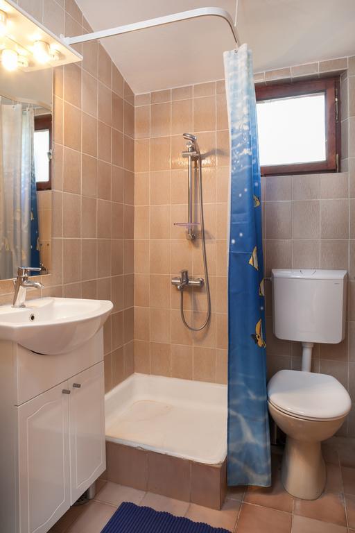Kornelija 2 Apartment Podgora Cameră foto